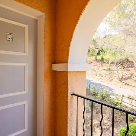 Résidence Le Hameau De Cap Esterel - Maeva - Vue 2 Pièces 4 Personnes - Prestige - Super Mae-1861 Apartamento *
