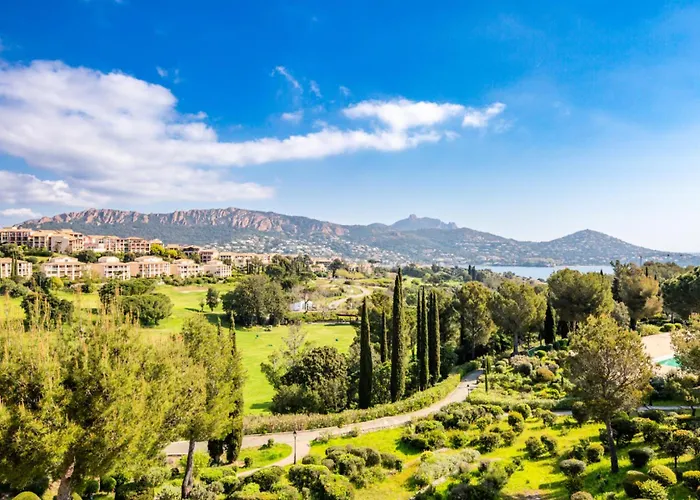Le Hameau De Cap Esterel - Maeva - Vue 2 Pieces 4 Personnes - Prestige - Super Mae-1861 * Saint-Raphaël